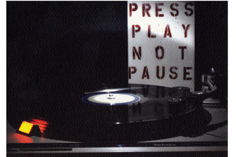 c403-press-play-not-pause