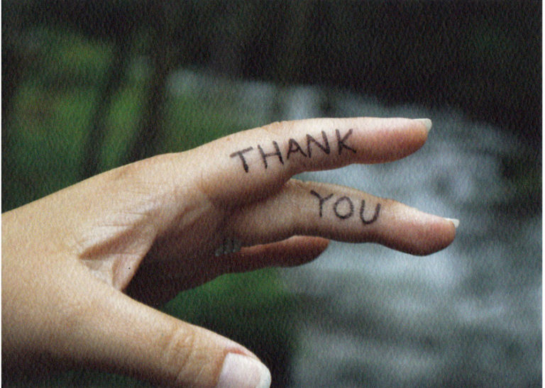 c423-thank-you-hand-greeting-card